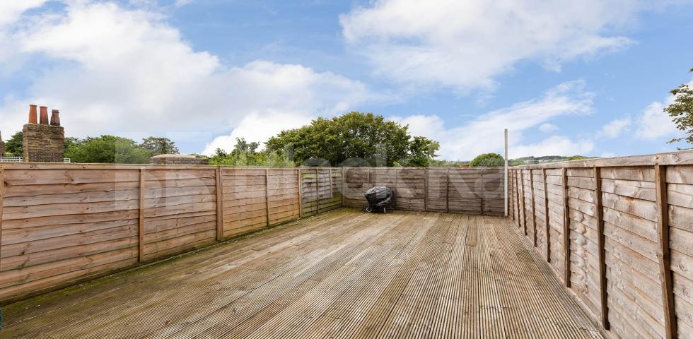 			1 Bedroom, 1 bath, 1 reception Flat			 Hillfield Avenue, Crouch End